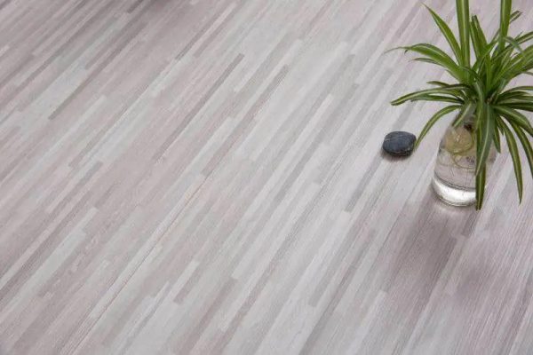 Chengze 100% water proof lvp pvc vinyl plank flooring with click system